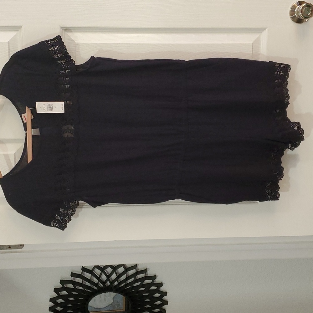 NWT ANNE TAYLOR LOFT NAVY BEACH ROMPER WITH KEYHOLE BACK MEDIUM